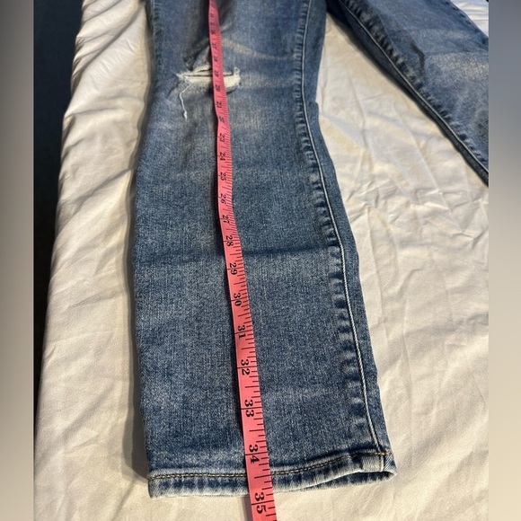 Gap True Skinny Ankle Mid Rise Jeans Size 8/29 Distressed - Picture 6 of 8